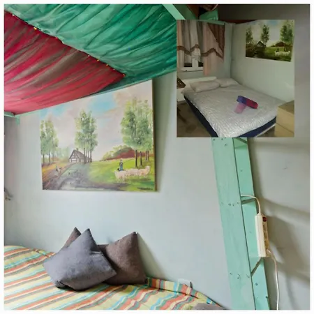 In House - 2 Floors 2 Bedrooms Near Station